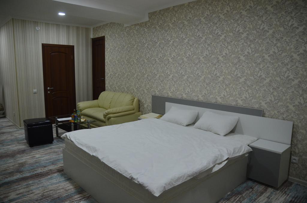 Dream Hotel Кишинёв Экстерьер фото