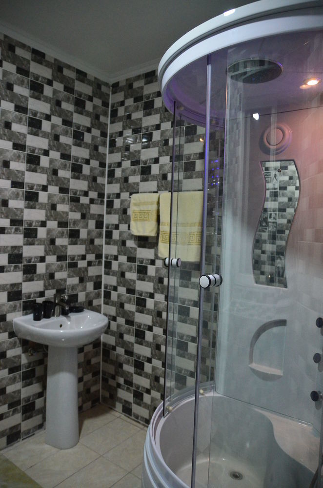Dream Hotel Кишинёв Экстерьер фото